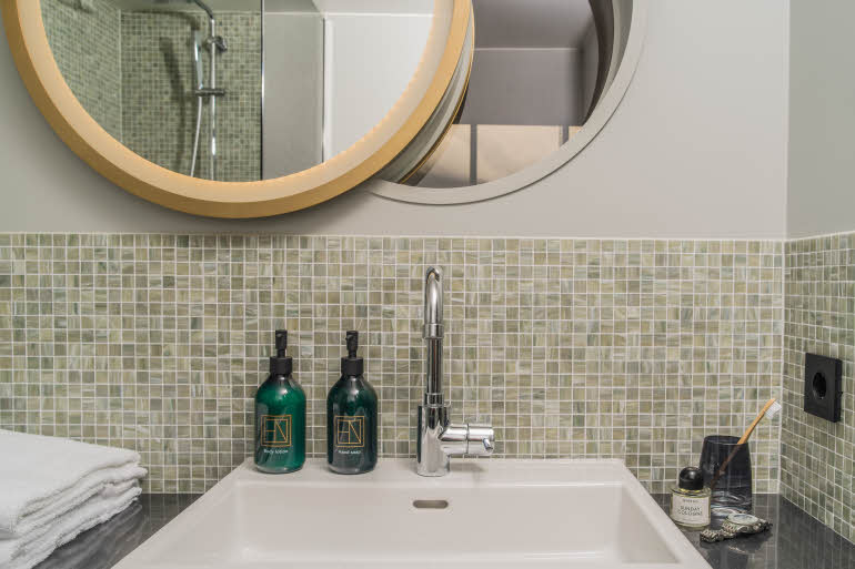 Singelroom bathroom 