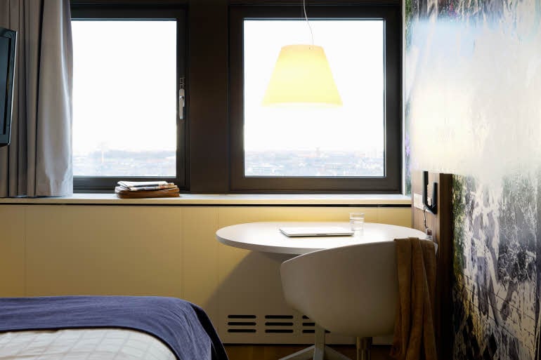 Economy room