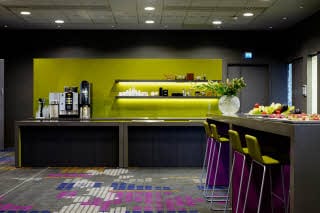 Lobby meeting area Scandic Alvik