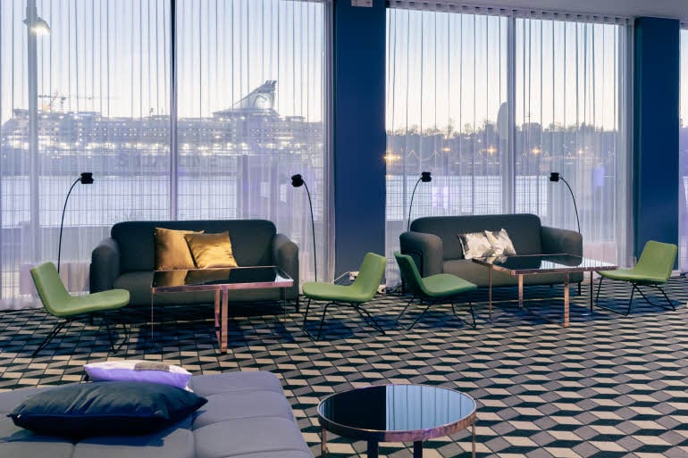 kokous- ja juhlatila scandic grand marina hotelli katajanokka helsinki suomi