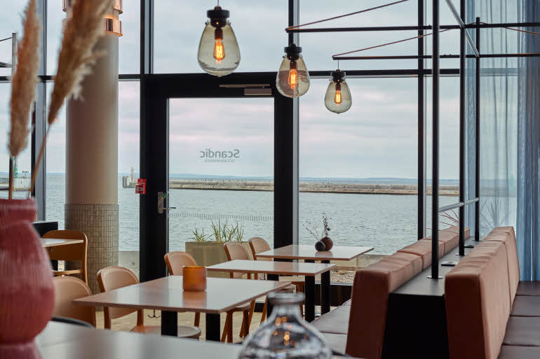 sisustus näköala scandic oceanhamnen hotelli helsingborg ruotsi