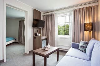 Living room in Junior Suite Scandic Leknes Lofoten