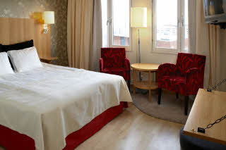 Standard Queen room