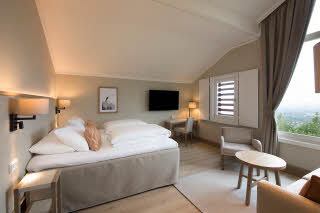 king superior hotellihuone scandic holmenkollen park oslo norja