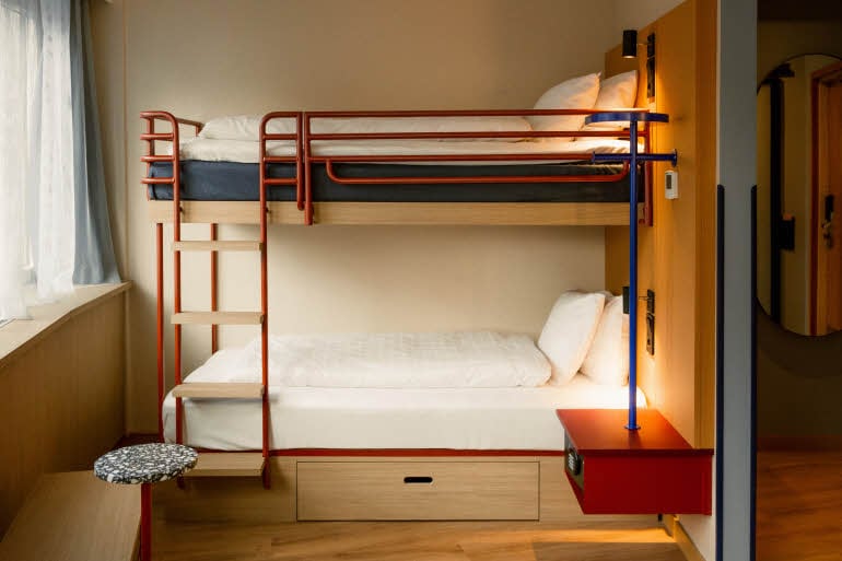 standard room with bunkbed at scandic go st eriksgatan