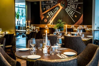 Scandic Sjöfartshotellet restaurant set table