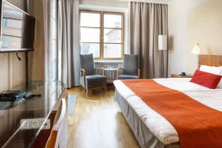 superior huone parveke scandic plaza turku hotelli turku suomi