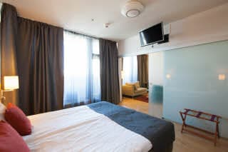 superior-huone scandic oulu city -hotellissa suomessa
