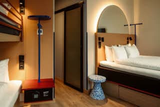 standard room bunkbed scandic go st eriksgatan stockholm