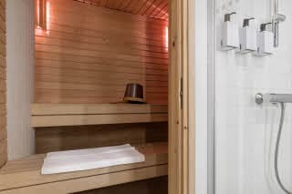 Superior sauna