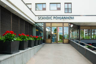 sisäänkäynti scandic pohjanhovi rovaniemi