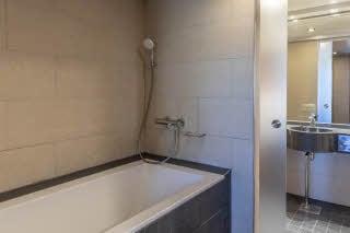 Junior Suite, kylpyhuone