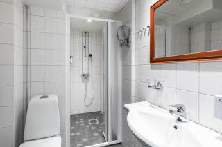 twin room kylpyhuone