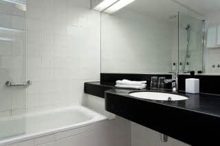Scandic Kirkenes, Kirkenes, junior suite, bathroom