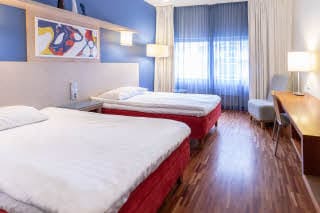 Standard-huone Scandic Atrium -hotellissa Turussa