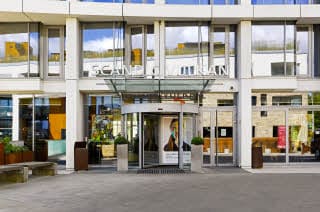 Vulkan, entrance