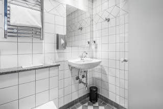 Bathroom in room economy and standard