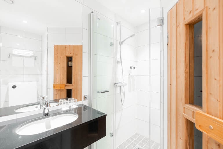 twin superior-huone sauna Scandic Bryggen Honningsvåg Norja
