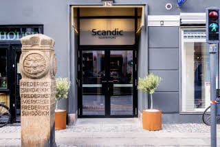 sisäänkäynti scandic norreport hotelli kööpenhamina tanska