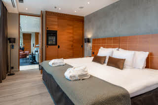 presidential suite sviitti scandic simonkenttä hotelli kamppi helsinki suomi
