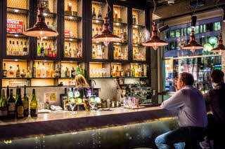 Scandic Rubinen, Restaurant and bar