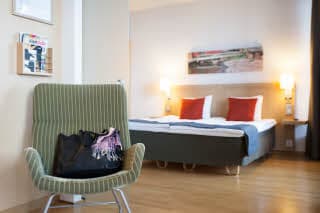 superior-huone scandic oulu city -hotellissa suomessa