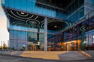 facade at scandic göteborg central