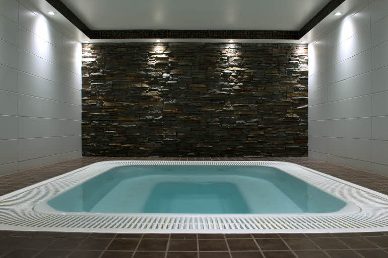 Jacuzzi at Scandic Karlstad City