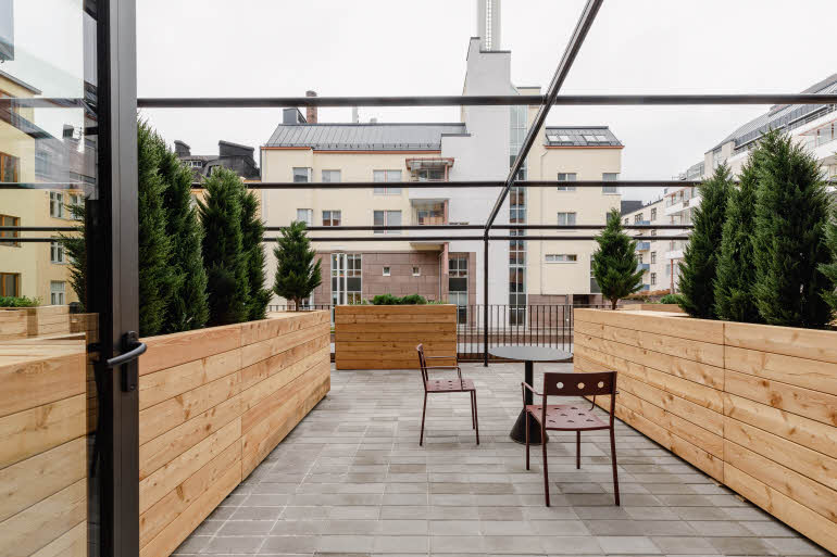 scandic helsinki hub superior plus huone parveke terassi