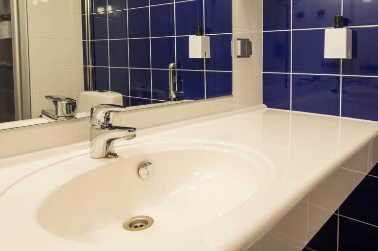 Room Twin Cabin Bathroom