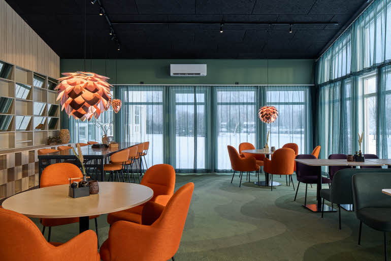 restaurant and bar at scandic bollnas