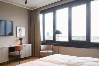 Standard Room Window Scandic München Macherei