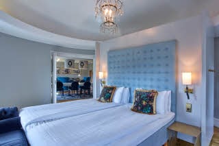bed in presidential suite at scandic kramer