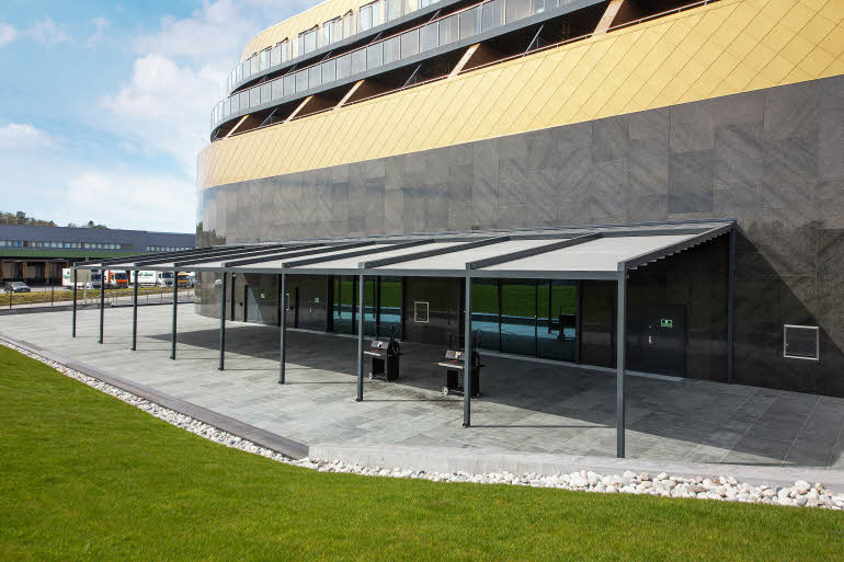 Facade terrace Scandic Flesland Airport
