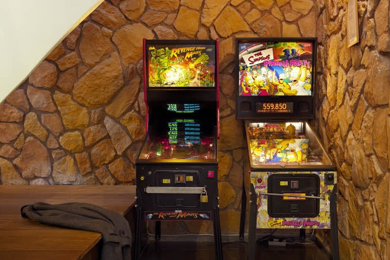 Pinball machine hotel Scandic Backadal