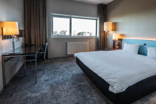 room standard queen at scandic sluseholmen in copenhagen