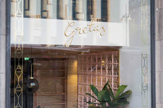 Restaurant Gretas window Haymarket by Scandic