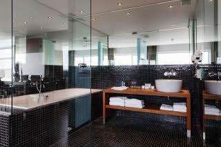 Bath room in Master Suite