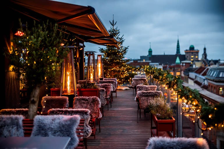 rooftop bar at scandic norreport