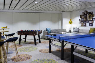 Multiroom, Lounge