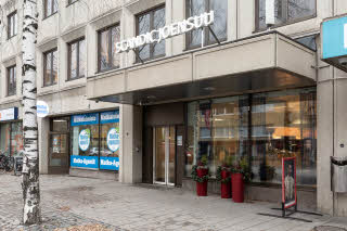 Julkisivu