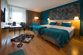 Scandic-Upplands-Vasby-Room-Twin-Dog.jpg