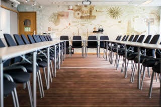 Meetingroom Beginning and Focus