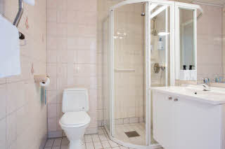 Scandic Meyergården, standard bathroom
