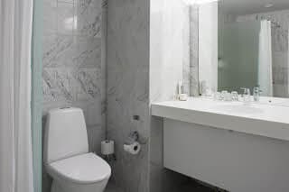 Scandic Regina, Standard room bathroom