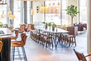 aulabaari valoisa scandic cph strandpark hotellit kööpenhamina kastrup-lentoasema tanska