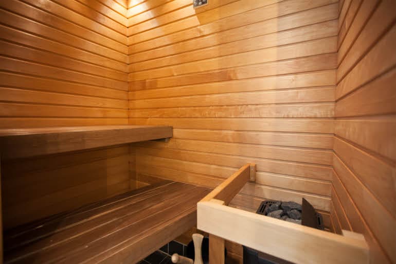 Sauna huoneessa, Scandic Pori