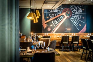 scandic-sjofartshotellet-interior-restaurant.jpg