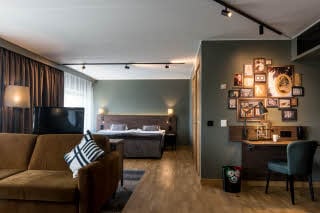 Junior Suite Overview