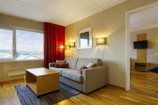 Scandic Kirkenes, Kirkenes, junior suite, bed